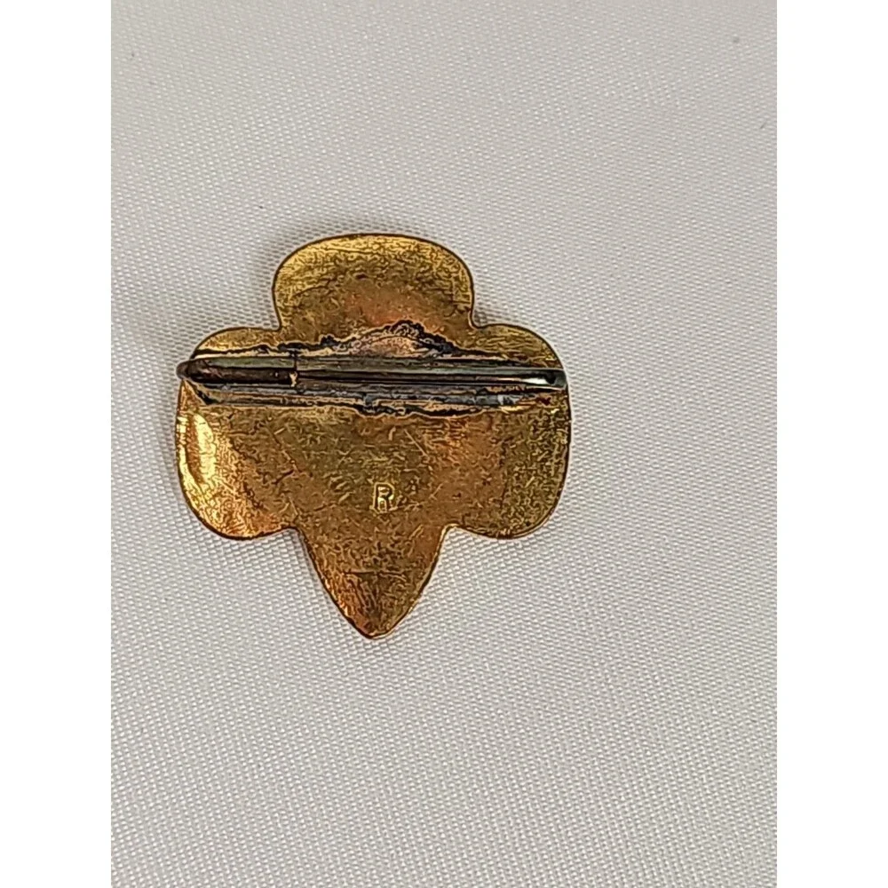 Vintage Girl Scout Membership Pin GS Trefoil Eagle USA Gold Tone Metal Insignia